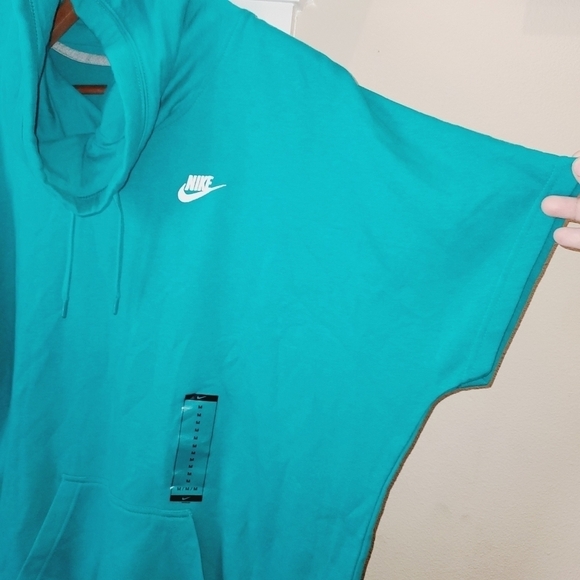 NIKE Short Sleeve Pullover Cowell Neck Sweatshirt - Picture 5 of 11